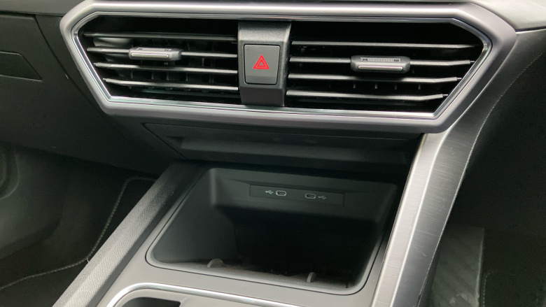 SEAT Leon 1.5 eTSI 115 FR Sport 5dr DSG [DAP] Petrol Estate